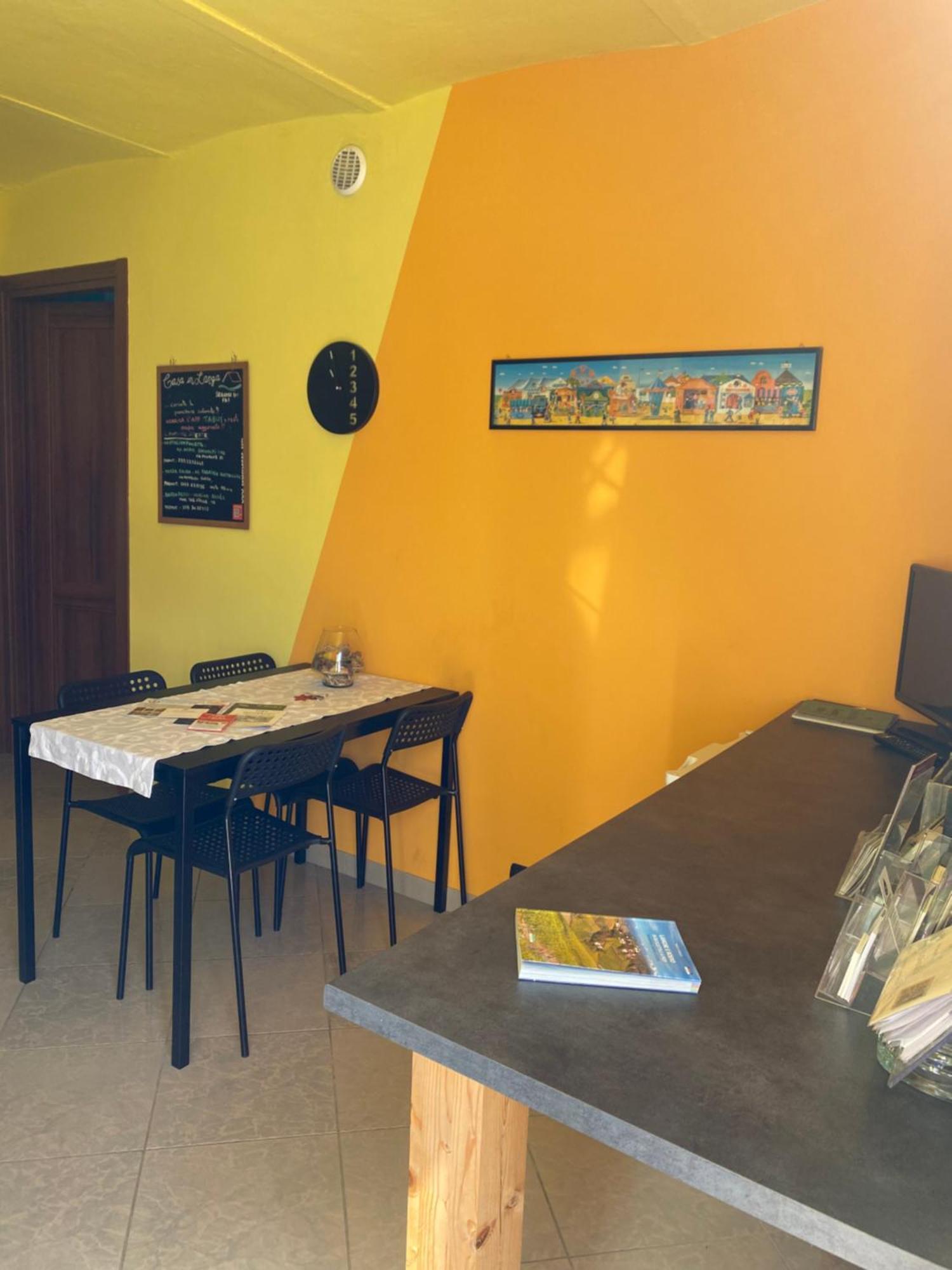 Casa In Langa Apartment Алба Екстериор снимка