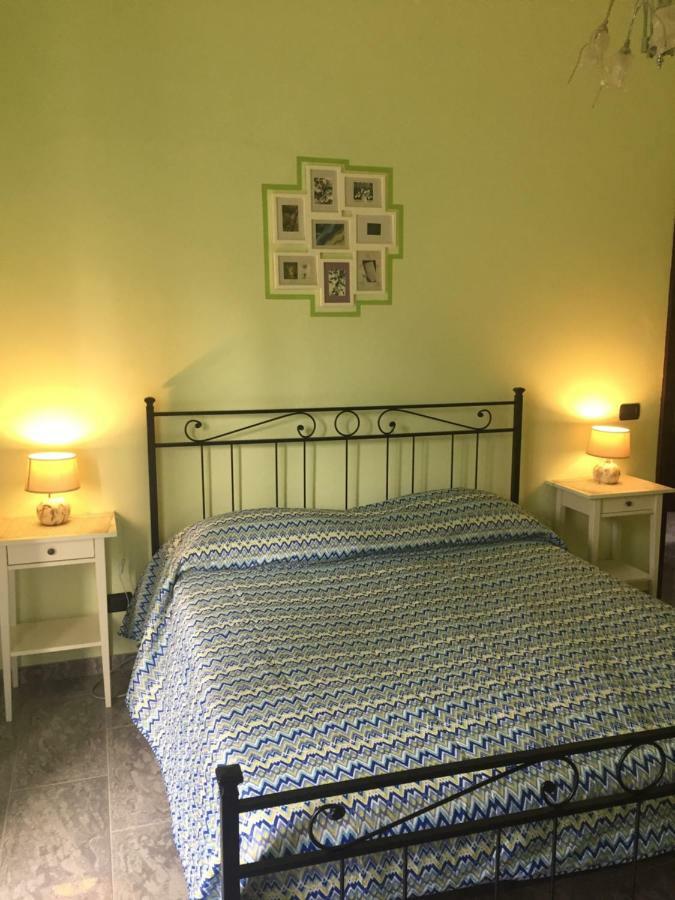Casa In Langa Apartment Алба Екстериор снимка