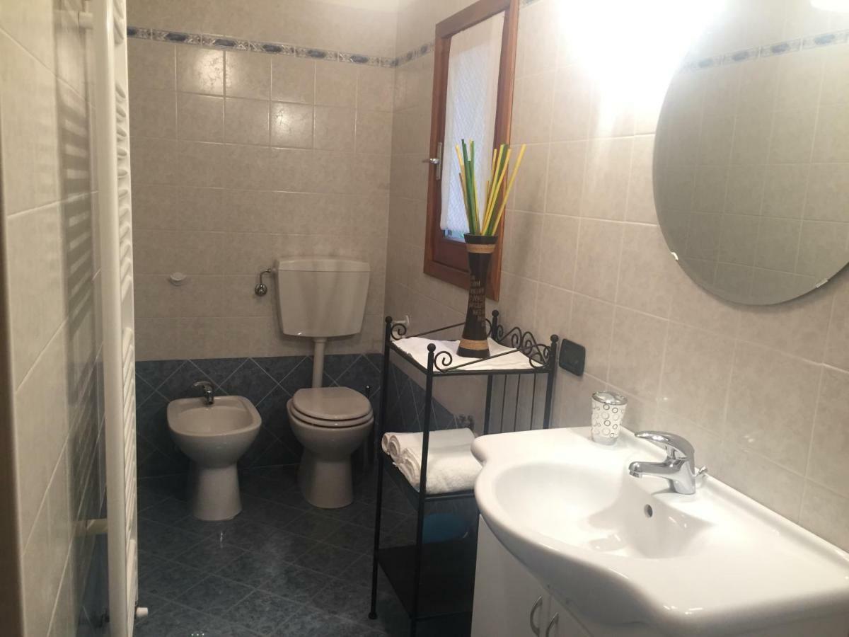 Casa In Langa Apartment Алба Екстериор снимка