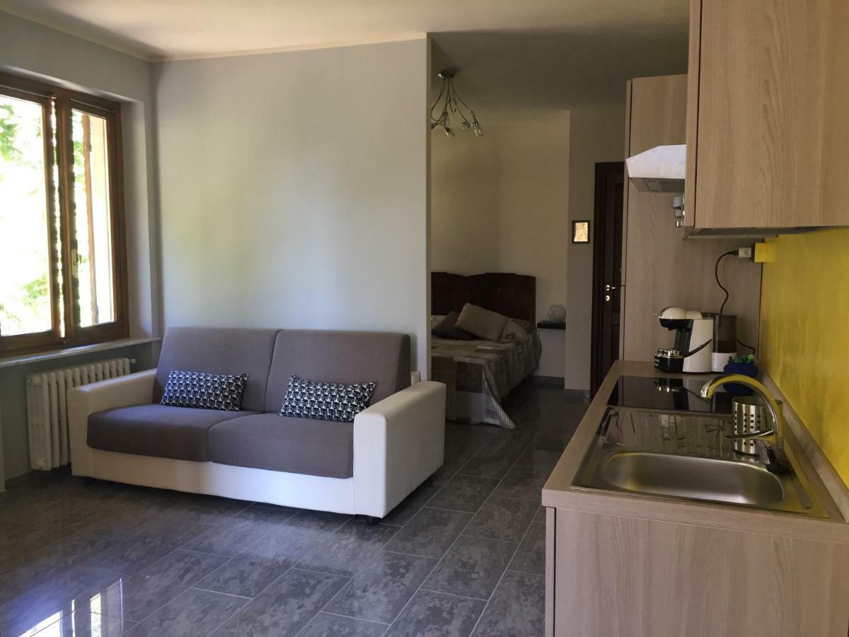 Casa In Langa Apartment Алба Екстериор снимка