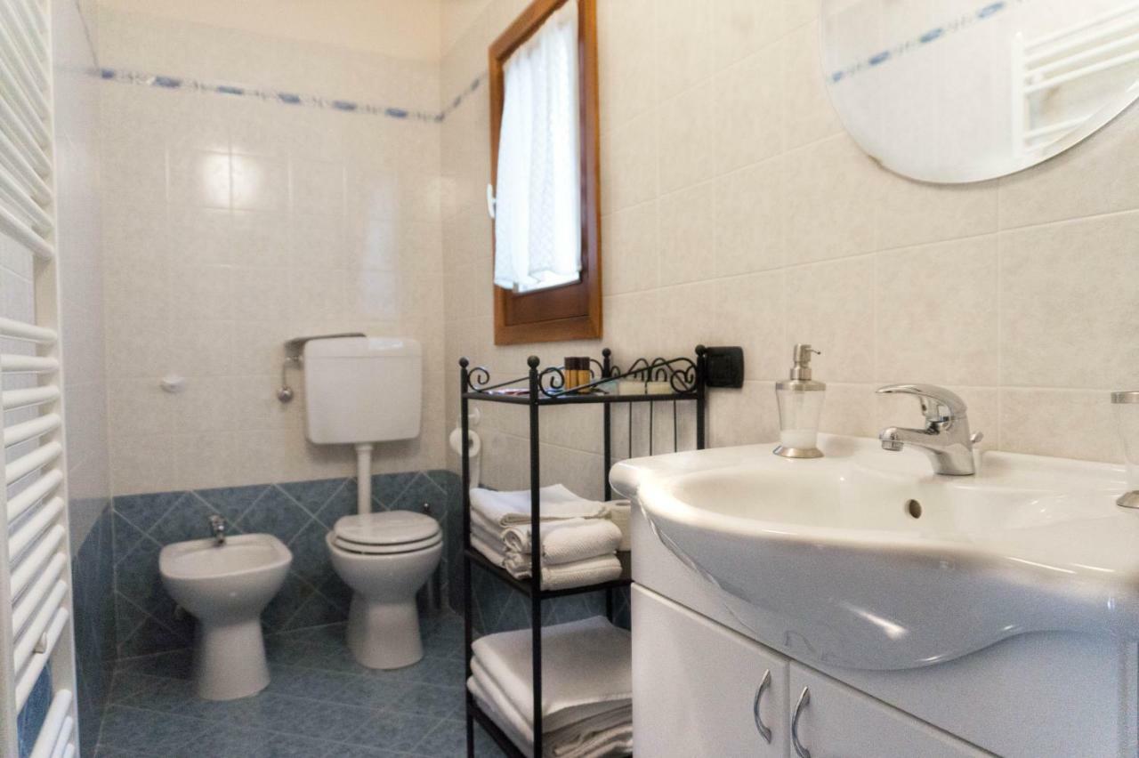 Casa In Langa Apartment Алба Екстериор снимка