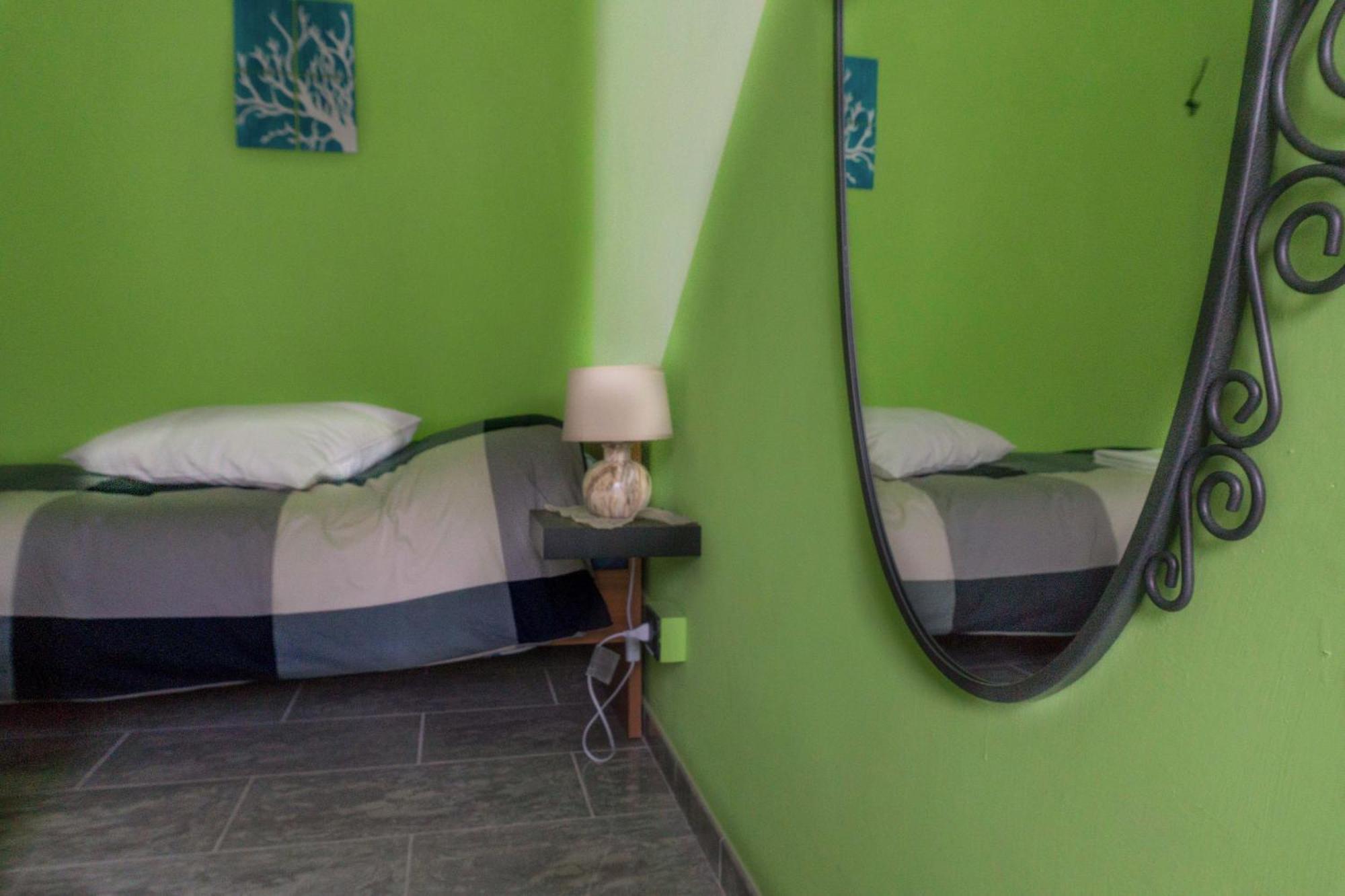 Casa In Langa Apartment Алба Екстериор снимка