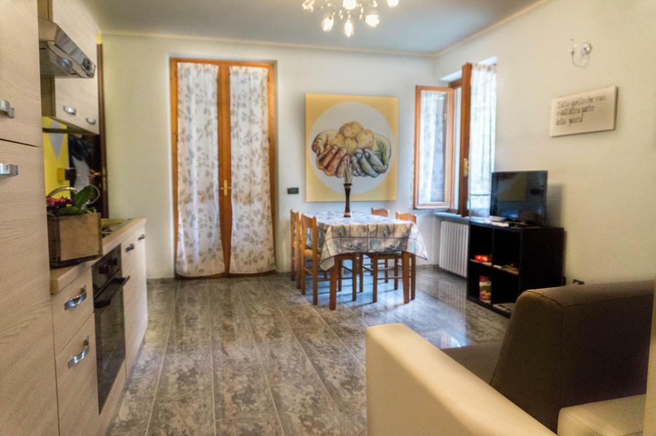 Casa In Langa Apartment Алба Екстериор снимка