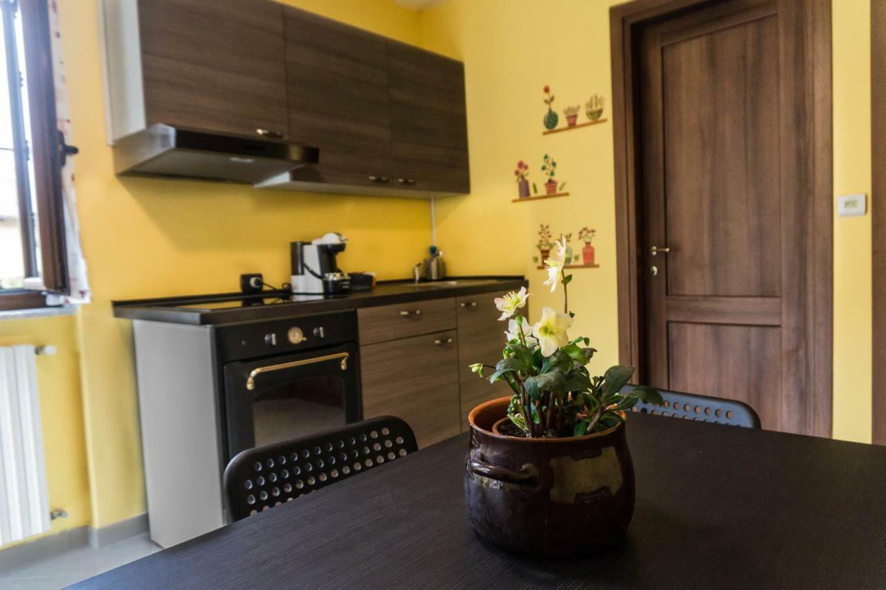 Casa In Langa Apartment Алба Екстериор снимка