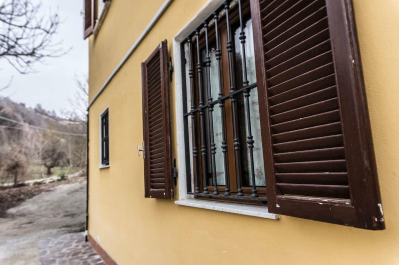 Casa In Langa Apartment Алба Екстериор снимка